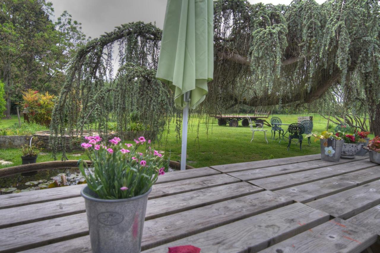 Maison Prairie Bonheur Bed & Breakfast Magny-les-Hameaux Exterior photo